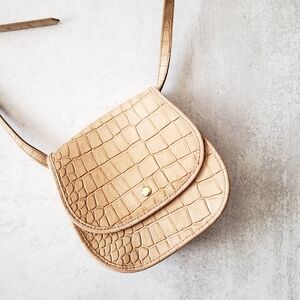 Emma & Sophia Croc Print Crossbody Leather Purse Tan